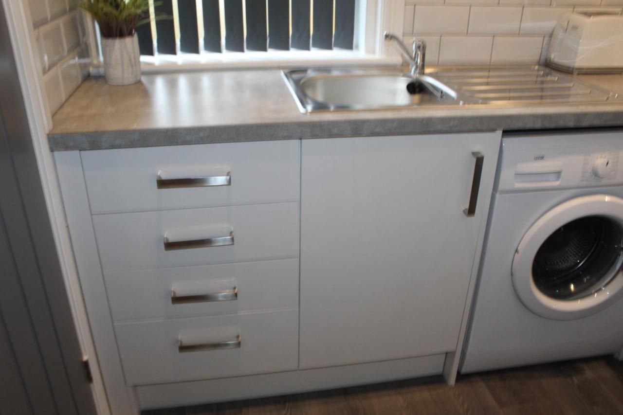 Albert Luxury Hottub & Jacuzzi Apartments Blackpool Ngoại thất bức ảnh